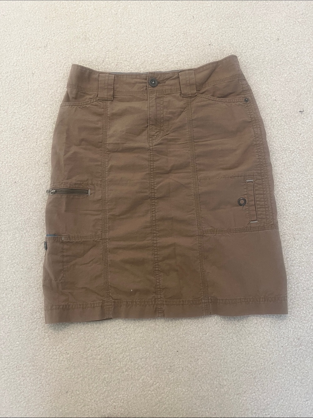 Eddie Bauer brown cargo skirt with blue lining